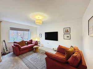 Photo 17- click for photo gallery